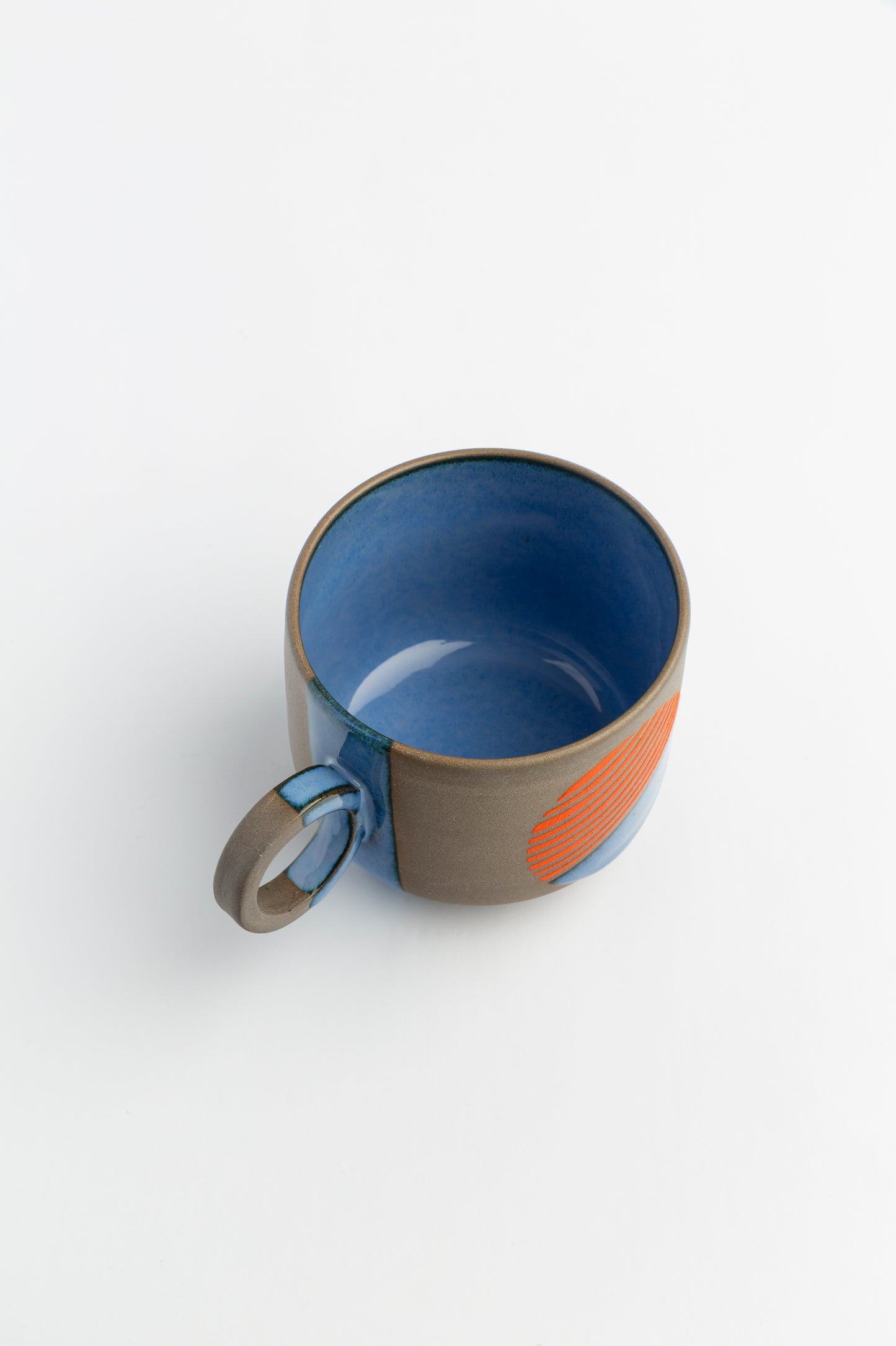 Handmade Ceramic Coffee Mug Elegant Stoneware Pottery Mug for Tea Coffee Perfect Handmade Gift for Housewarming and Special Occasions