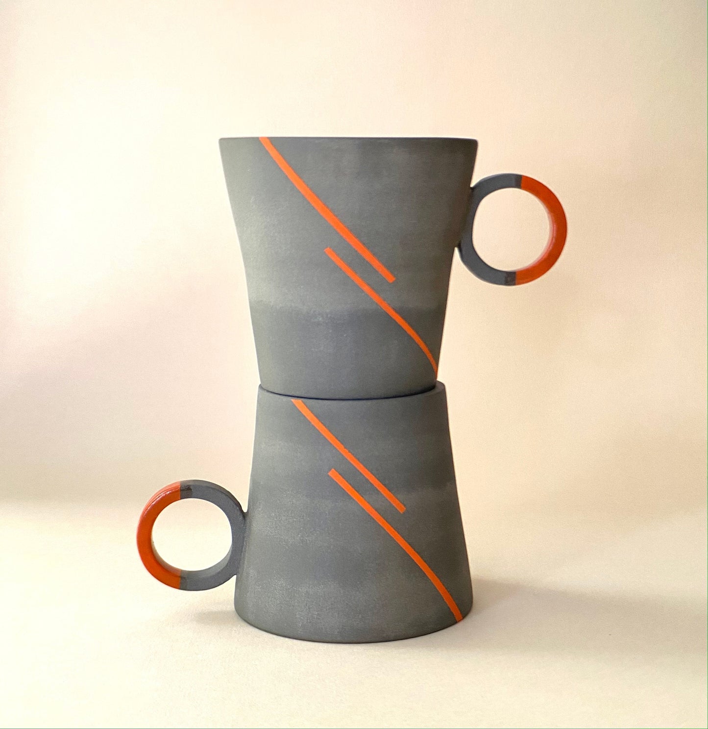 Artistic Pottery Mug for Art Lovers Handcrafted Artisan Mug with Unique Design Perfect for Coffee or Tea Ideal Gift for Creative Souls